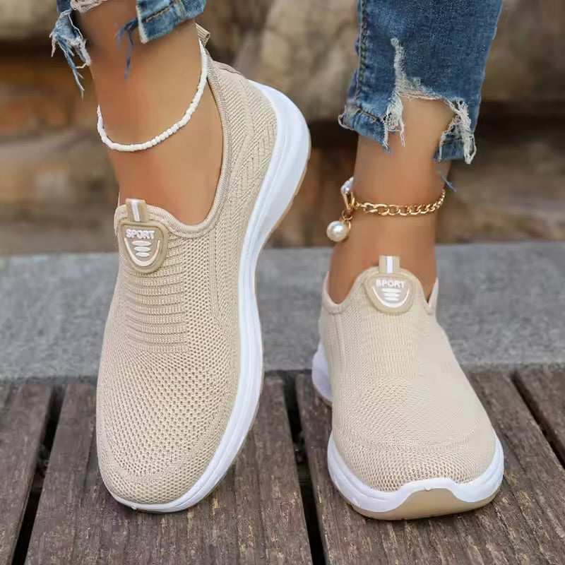 Muncel | Hingavad Slip-On Teniskingad