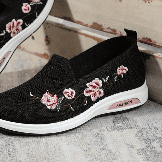 Lily™ – Mugavad ortopeedilised slip-on kingad elegantsete lilledega