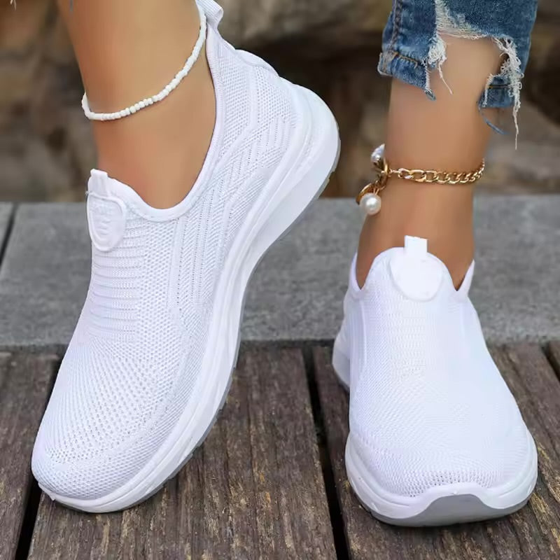 Muncel | Hingavad Slip-On Teniskingad