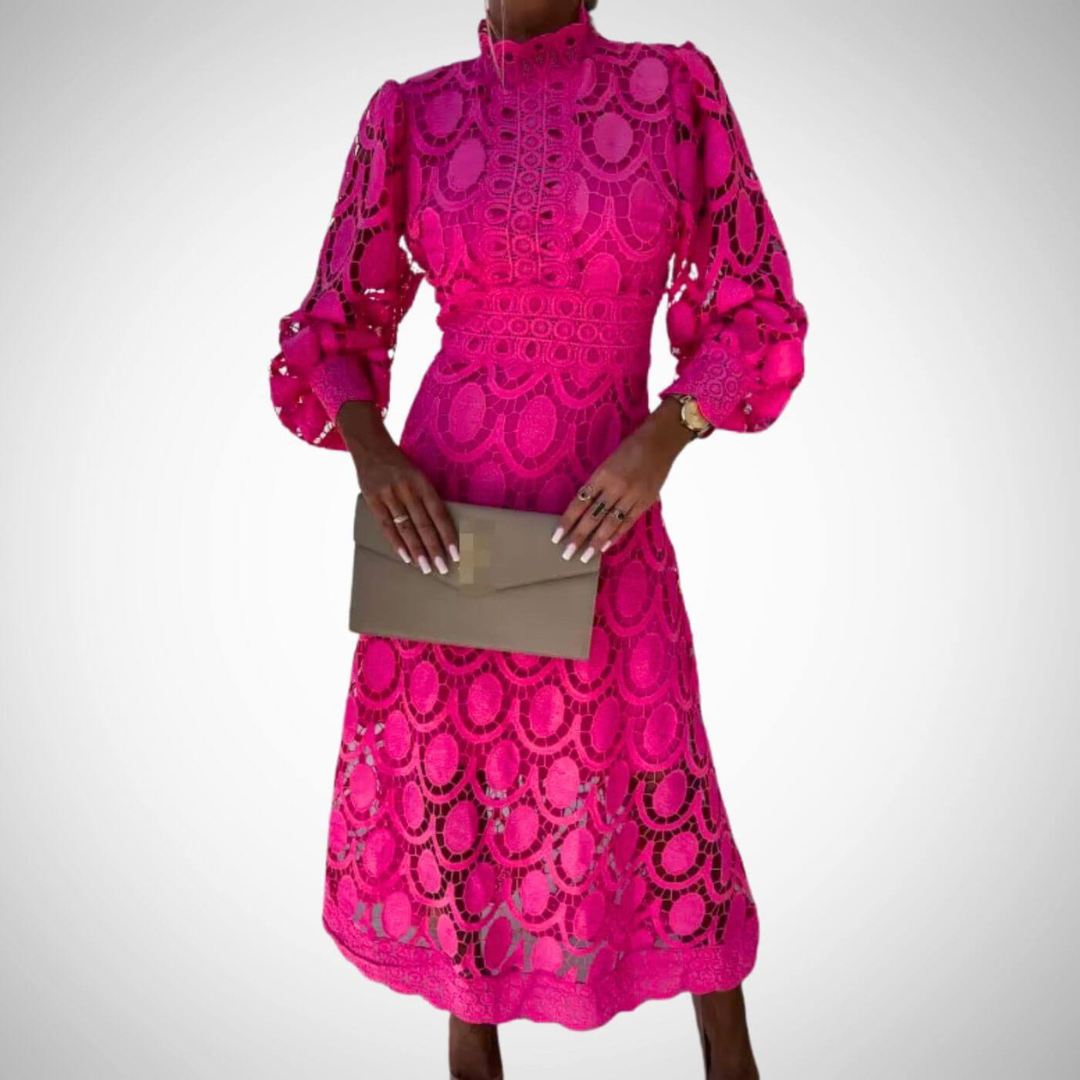 Veronika | Elegantselt pitsiline maxi kleit