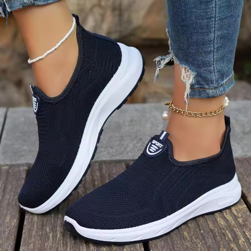 Muncel | Hingavad Slip-On Teniskingad
