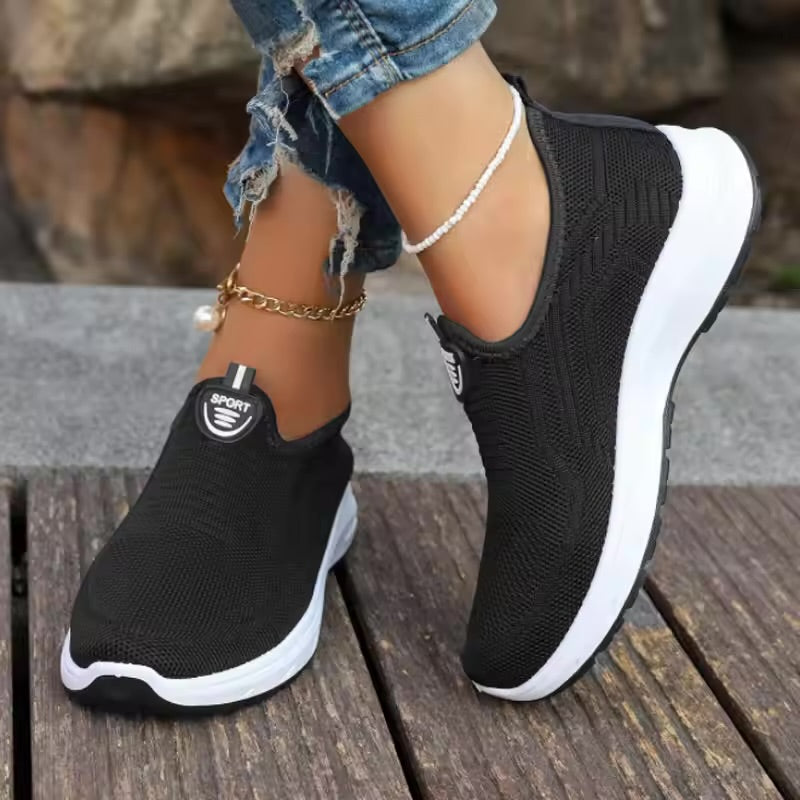 Muncel | Hingavad Slip-On Teniskingad