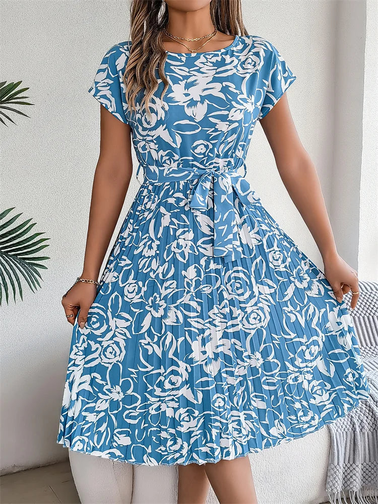 Amal | Moodne kleit lillemustriga